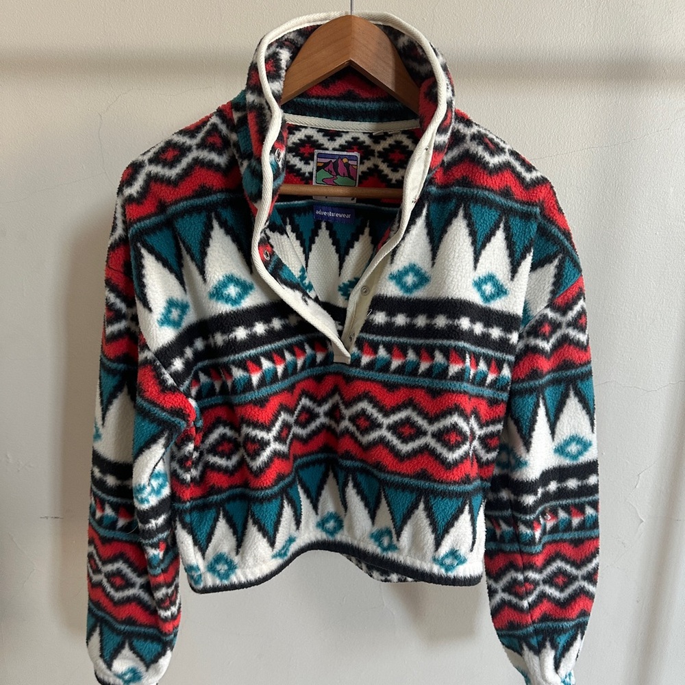 Superdry Adventure ware cropped fleece size 4